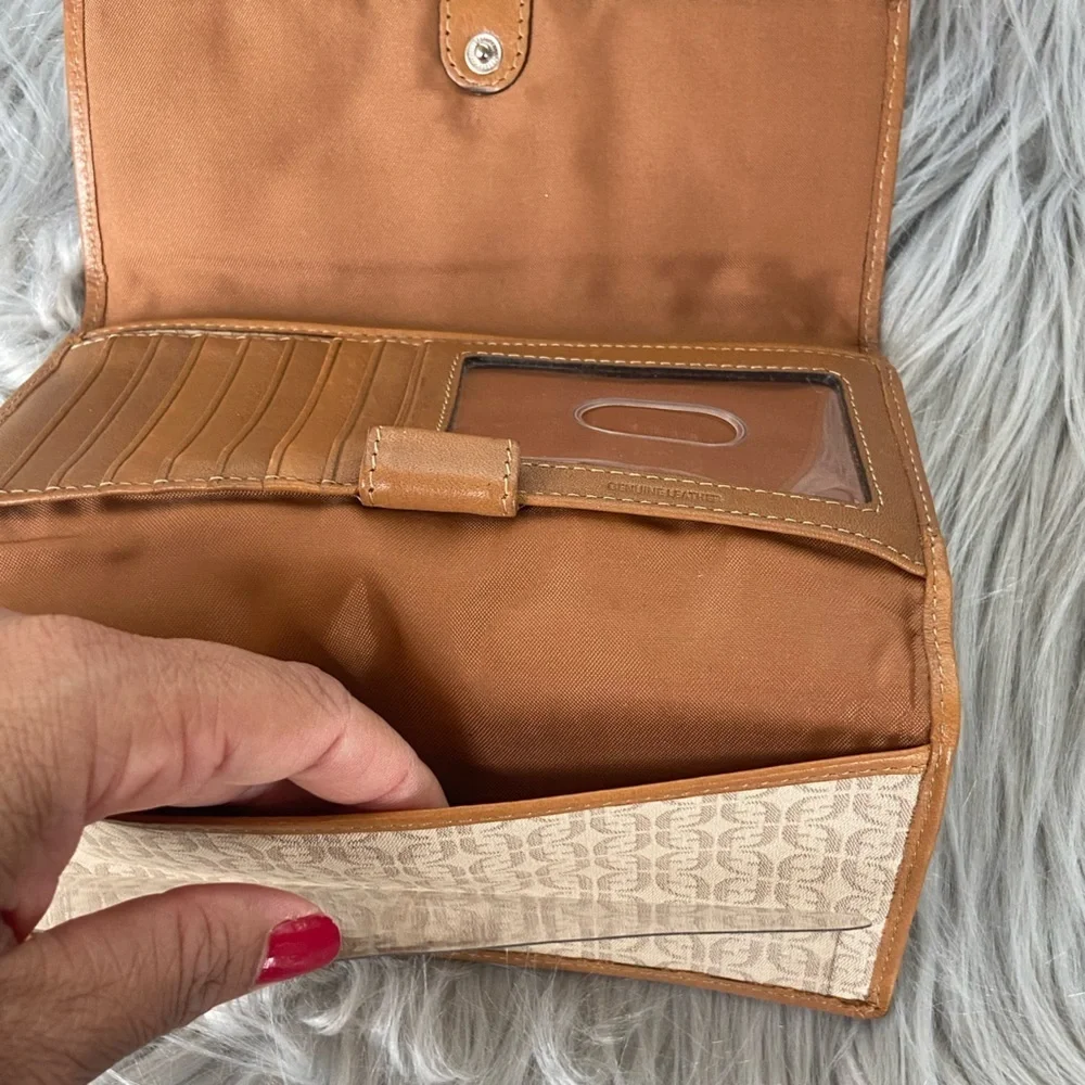 Fossil preowned very